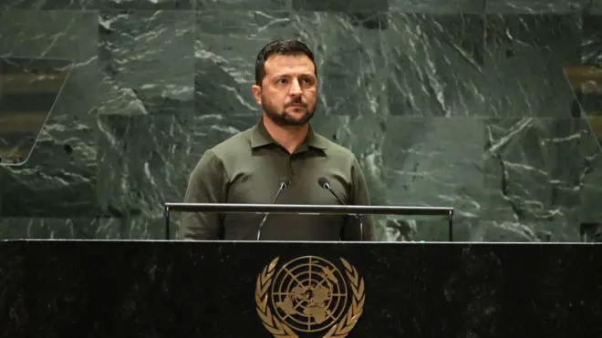 ကုသမဂ္ဂအထွေထွေညီလာခံမှာ မိန့်ခွန်းပြောနေတဲ့ ယူကရိန်းသမ္မတ 