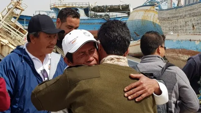 Disandera sekitar enam bulan oleh kelompok milisi bersenjata di Benghazi, Libia, enam orang WNI akhirnya berhasil dibebaskan setelah melalui perundingan alot yang memakan waktu sekitar tiga bulan.