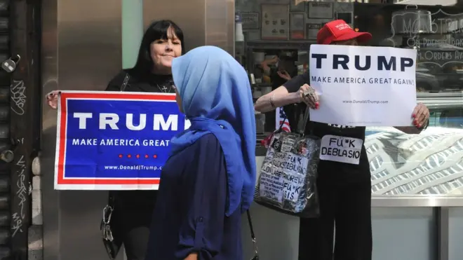 Donald Trump pernah melontarkan gagasan untuk melancarkan upaya terpadu agar kaum muslim tidak memasuki Amerika Serikat.