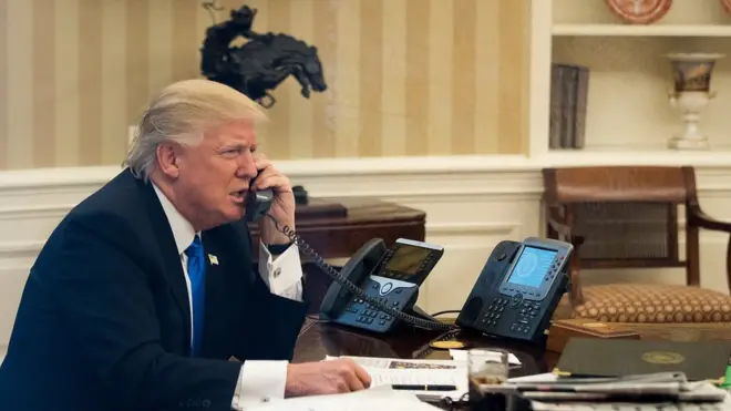 Російський президент - один з п'яти лідерів держав, з якими Дональд Трамп провів в суботу телефонні переговори.