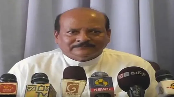 'මේක බලය විමධ්‍යගත කිරීමක් නෙවෙයි, බලය ඒකරාශී කිරීමකට තමයි ගිහිල්ල තියෙන්නේ'