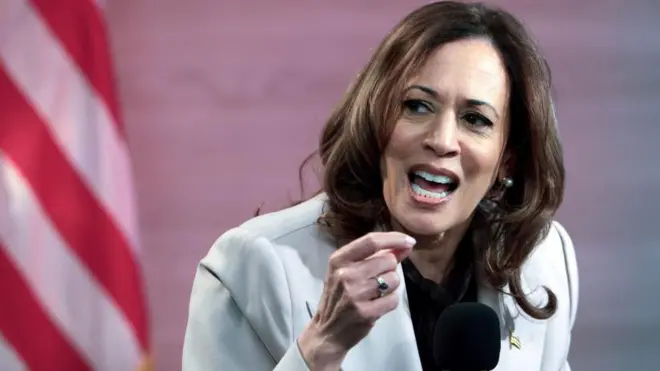 कमला हैरिस 