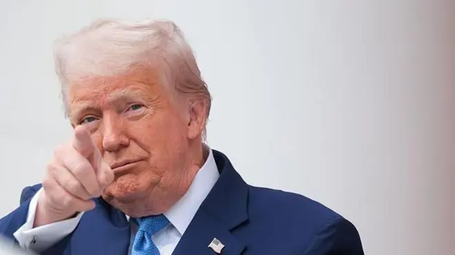 డోనల్డ్ ట్రంప్, అమెరికా, విద్య, విద్యార్థులు, వీసా