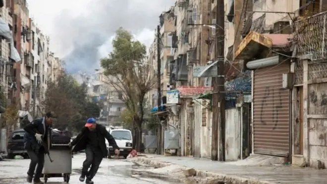 အလက်ပိုမှာ အရပ်သားတွေ ပိတ်မိနေ