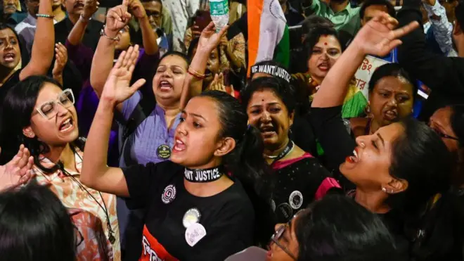 महिलाओं का विरोध प्रदर्शन