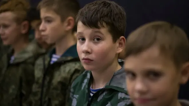 Рождаемость в России положительная, хотя и немного уменьшилась в 2016 году