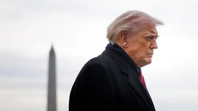 الرئيس الأمريكي دونالد ترامب.
