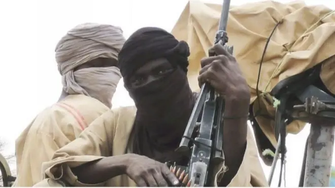 Àwọn afurasí agbébọn 