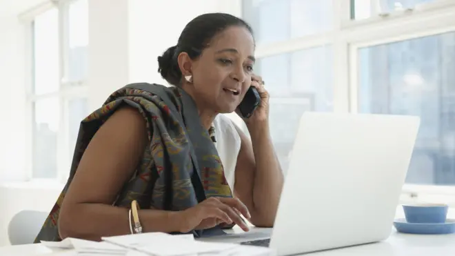 महिलाएं