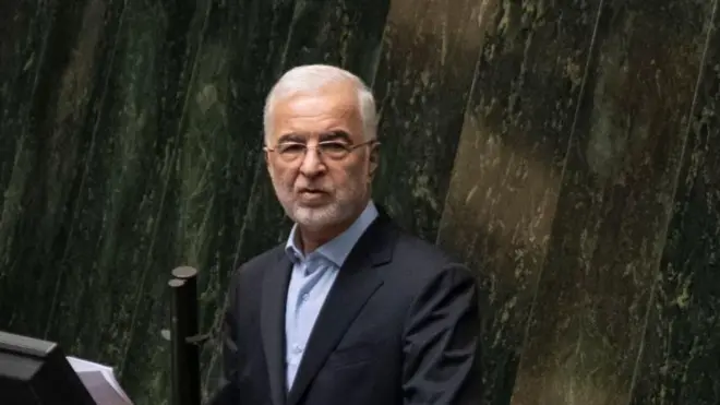 سکندر مومني