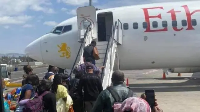 Lammileen Zaambiyaa wayitaa Itoophiyaa keessaa bahanii gara biyya isaanii deebi'an