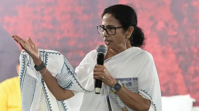 पश्चिम बंगाल की मुख्यमंत्री ममता बनर्जी.