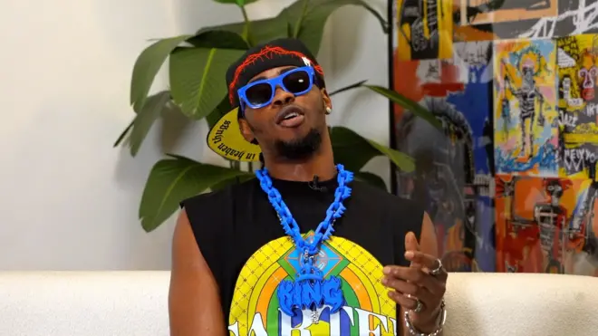 Jeriq bụ onye Ihuokpara dị n'okpuru ọchịchị Nkanu East, Enugwu steeti, mana a mụrụ ya na nkpor dị n'Onitsha Anambra Steeti