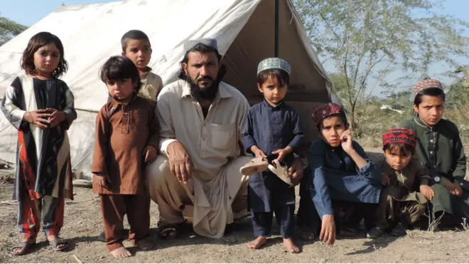 سترجان نے چار برس اپنے بھائی اور بھتیجوں کی تلاش میں گزارے ہیں لیکن کچھ پتا نہیں چلا