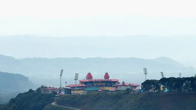 ورزشگاه انجمن کریکت هیماچال پراداش