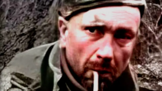 Розстріл українського військового. Хто на відео