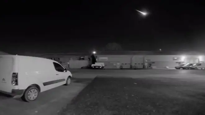 Метеорит в небе Англии