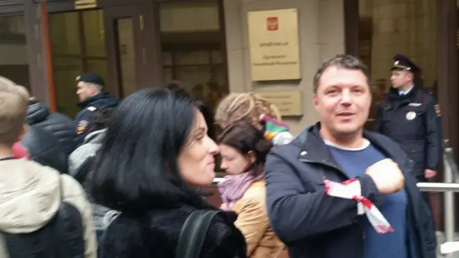 Протестующие