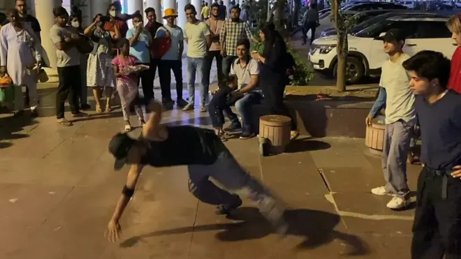 దిల్లీ స్ట్రీట్ డాన్సర్స్