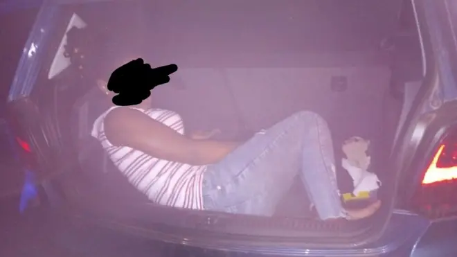 Dubartii Konkolaataa keessa jirtu