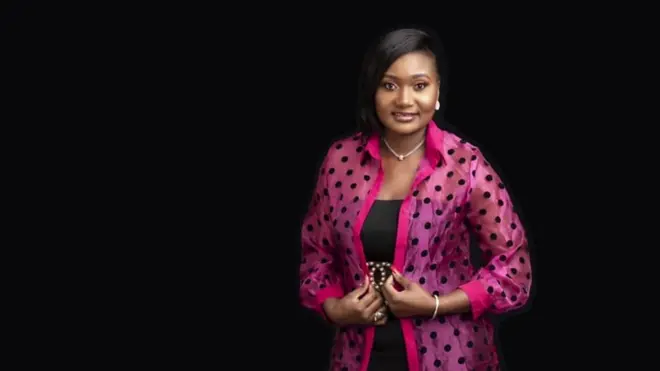 Marthe Carine Njakou, entrepreneure e-commerce