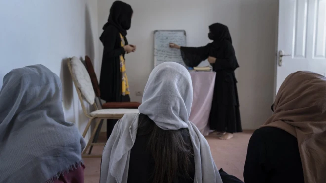 अफगाणिस्तानतल्या मुलींच्या शाळा