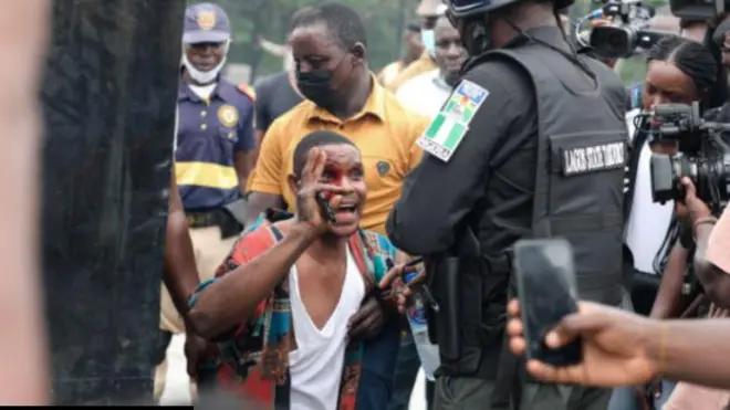 Adedotun Clement lásìkò táwọn ọlọ́pàá fìyà jẹ nígbà náà 