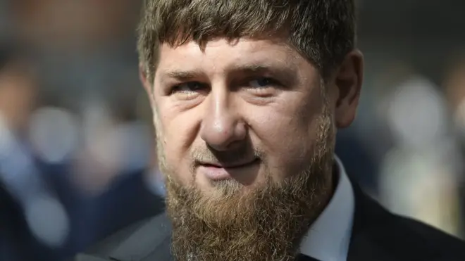 Кадыров назвал Емельяненко "настоящим русским богатырем"