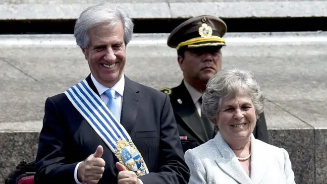 María Auxiliadora Delgado y Tabaré Vázquez se conocieron de adolescentes y estuvieron casados casi 55 años.