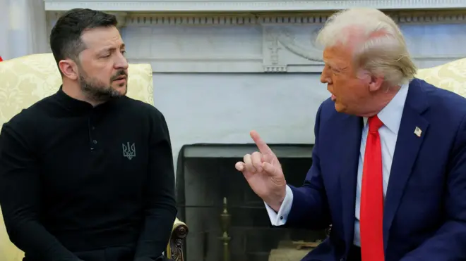 US President Donald Trump points his finger at Ukrainian President Volodymyr Zelensky in the White House