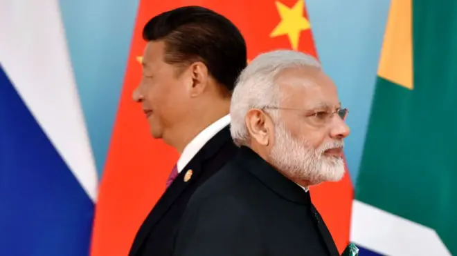 शी जिनपिंग और नरेंद्र मोदी की फाइल फोटो