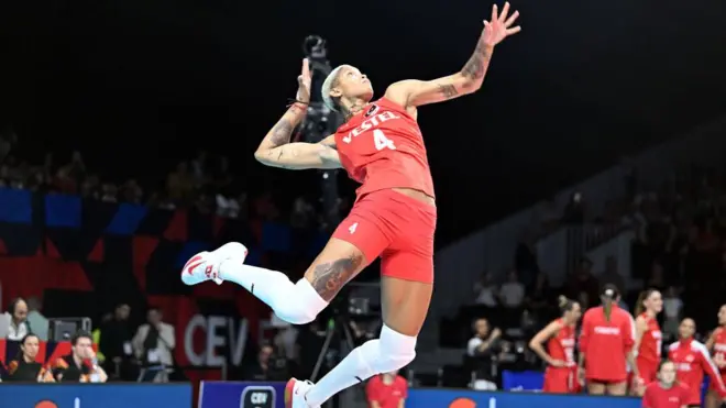 194 cm uzunluğundaki Melissa Vargas Türkiye'nin en önemli silahlarından biri