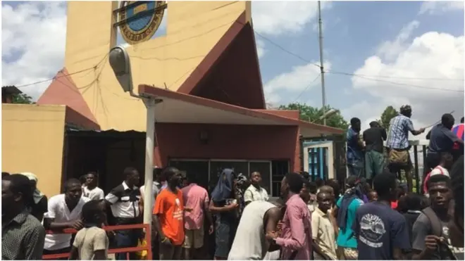 Wanafunzi katika Chuo Kikuu cha Lagos