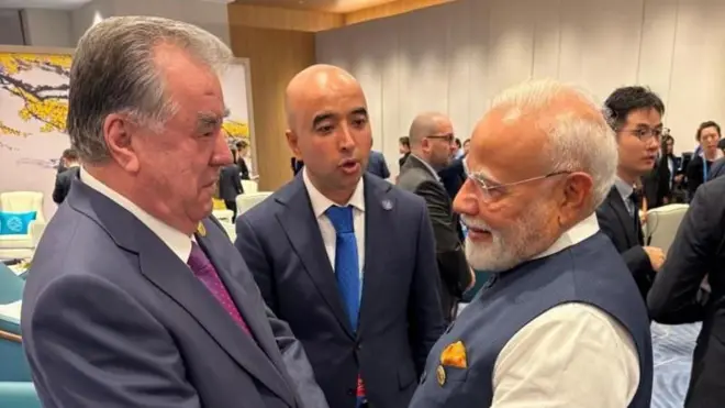 அயினி விமானப்படைத் தளம், இந்தியா - தஜிகிஸ்தான்