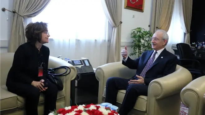 Kılıçdaroğlu, Binali Yıldırım'ın 'istifa etmesine gerek olmadığını Ankara döneceğini' söyledi.