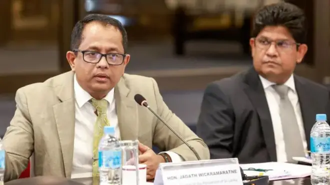 කතානායක ජගත් වික්‍රමරත්න සහ නියෝජ්‍ය මහ ලේකම් චමින්ද කුලරත්න