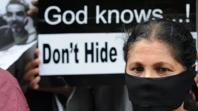 අතුරුදහන්ව සිටින මාධ්‍යවේදී ප්‍රගීත් එක්නැළිගොඩගේ බිරිඳ සන්ධ්‍යා එක්නැළිගොඩ