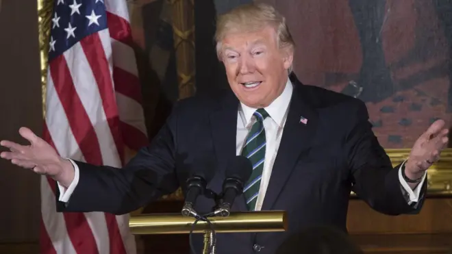 Donald Trump berjanji untuk memperkuat kembali kemampuan militer Amerika Serikat.