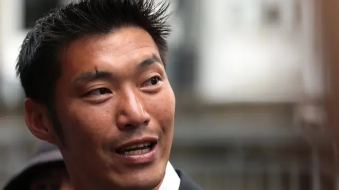 ธนาธร จึงรุ่งเรืองกิจ