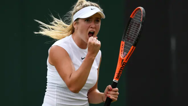 Элина Свитолина в первом раунде Уимблдона в матче против австралийки Эшли Барти