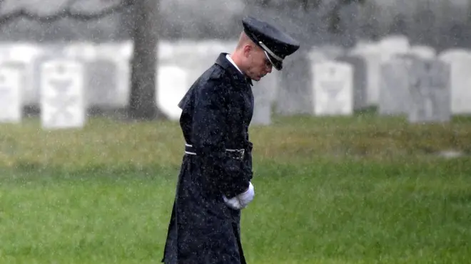 У многих американских ветеранов Афганистана после поспешного вывода войск возник вопрос: за что же тогда там погибли их товарищи