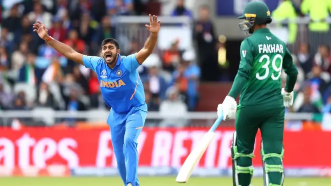 پاکستان خپله لومړۍ وېکټه یوازې په ۱۳ منډو وبایلله