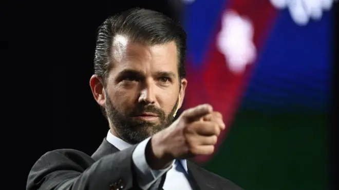 ዓብዪ ወዱ ዶን ጁንየር እቲ ሰልፊ "ድኹም እዩ" ክብል እንደሎ ኤሪክ ድማ "ከም ዕስለ ኣባጊዕ እንተኾይንም መረጽቲ ፍጹም ኣይርስዑዎን" ኢሉ