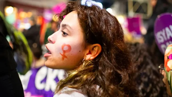 مظاهرة في تركيا ضد العنف ضد المرأة