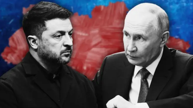 Колаж - чорно-білі фото Зеленського та Путіна на тлі червоної мапи України на синьому тлі