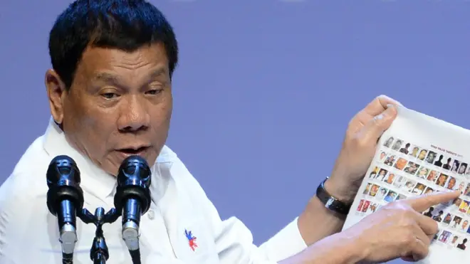 Presiden Rodrigo Duterte mengaku pernah membunuh tiga penjahat ketika masih menjabat wali kota Davao.