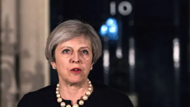 Тереза Мей висловила співчуття постраждалим у нападі і їхнів родинам