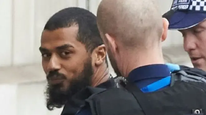 د بريتانيا پارلمان ته څېرمه نيول شوی کس