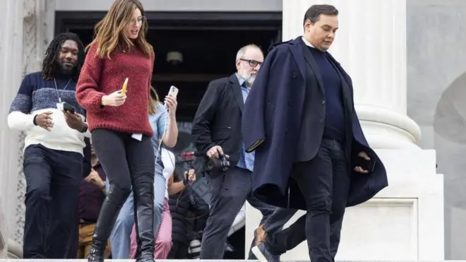 جورج سانتوس