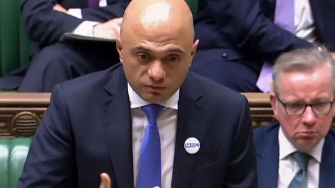 Саджид Давид, выступая в четверг в парламенте, призвал Россию разъяснить вопрос с отравлением пары в Уилтшире
